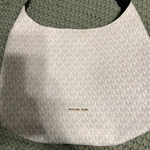 Michael Kors navy bag